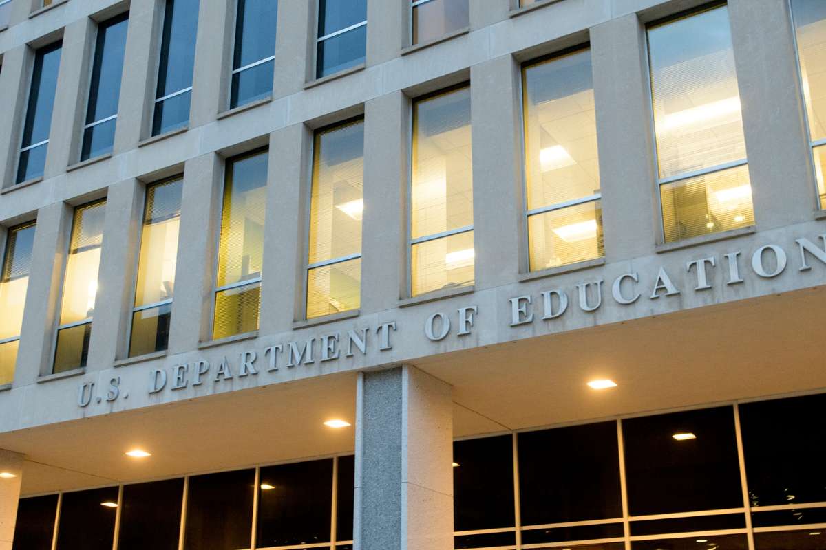 Federal Funding Pause Excludes Student Loans and Pell Grants, But Review Continues
