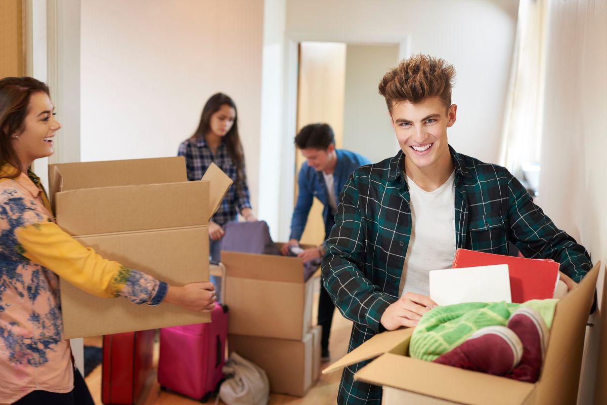 Move-In Checklist for Students: Essential Guide for a Smooth Transition | Future Education Magazine